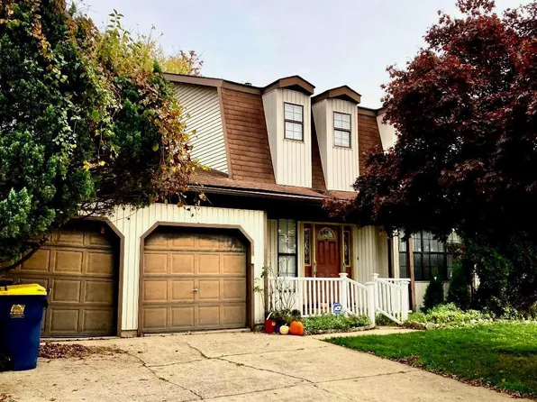 325 Mayberry Ln, Dover, DE 19904