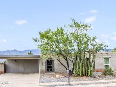 9573 E Calle Cascada, Tucson, AZ, 85715