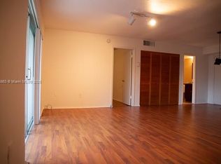 8335 SW 72nd Ave APT 207D, Miami, FL 33143
