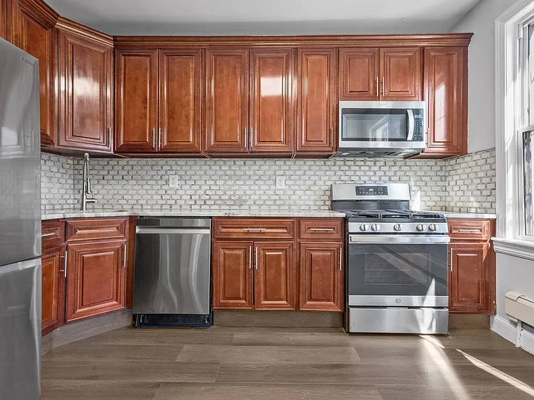 126 Wade St #1 — Photo 1
