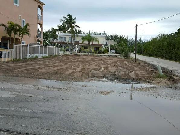 240 W 1st Ct, Key Largo, FL 33037