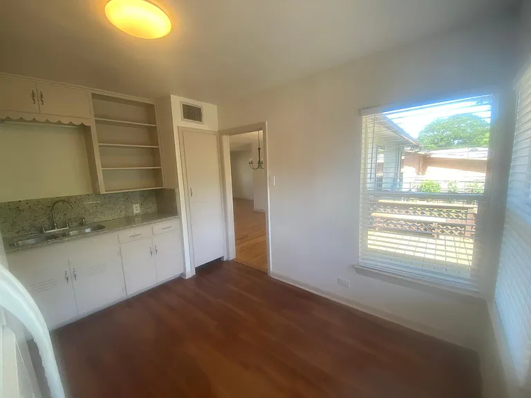 1204 Wiltshire Ave — Photo 20