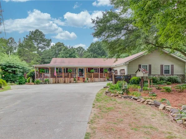 2521 Stone Dr SW, Lilburn, GA 30047