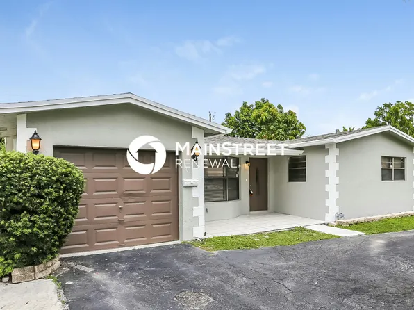 5011 NW 17th St, Lauderhill, FL 33313