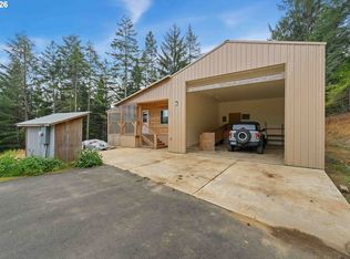 94278 Shotgun Dr, North Bend, OR 97459