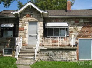 24932 Marigold Ave, Warren, MI 48089