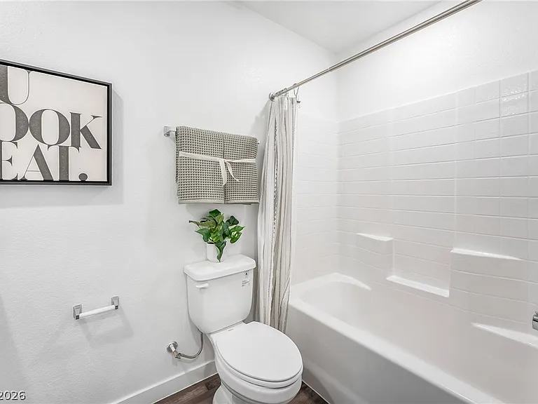 903 Rosy Starling St — Photo 31