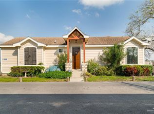 8560 Lago Vista Dr, Edcouch, TX 78538