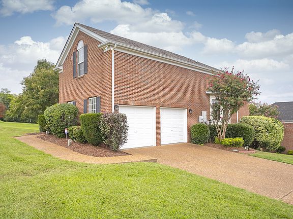 3rd image of 1201 Jennings Dr
