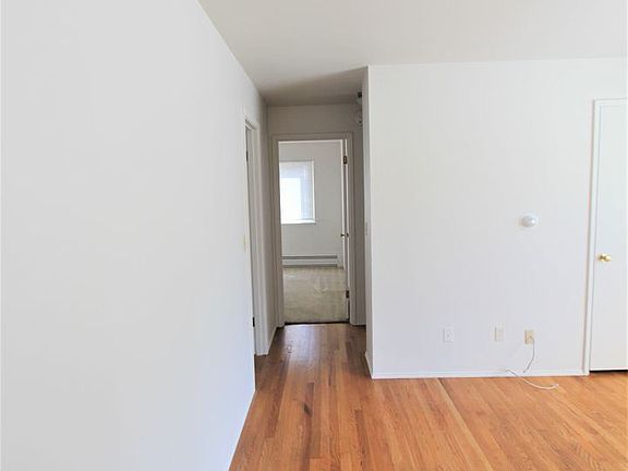 4th image of 8500 32nd Ave NW APT 1