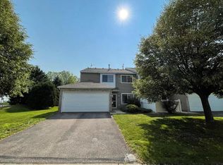 1398 Highpoint Curv, Shakopee, MN 55379