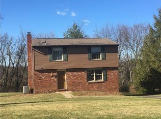 377 Lorlita Ln, Pittsburgh, PA