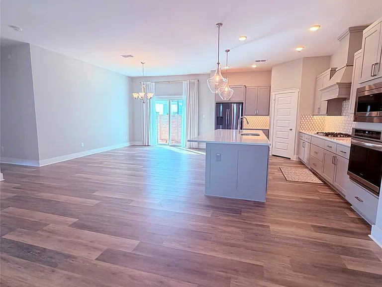 4818 Cold Stream Ct — Photo 6