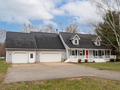 768 W Broomfield Rd, Mount Pleasant, MI, 48858