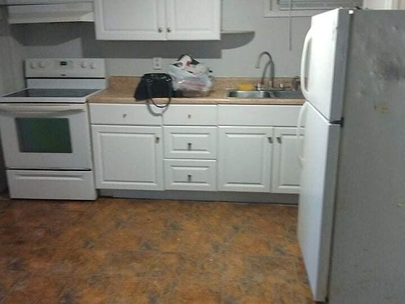 2nd image of 3907 Revere Dr