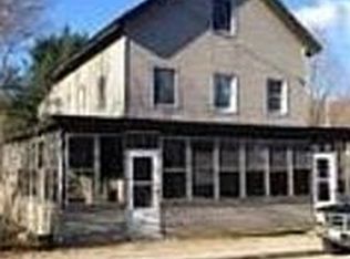 4 Pleasant St, Gorham, NH 03581