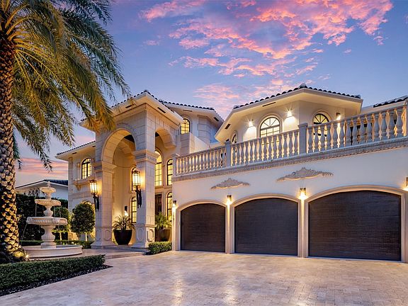 2nd image of 169 Fiesta Way