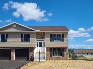 249 Grove Dr, Shippensburg, PA 17257