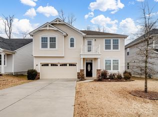 1414 Kings Grove Dr, York, SC 29745