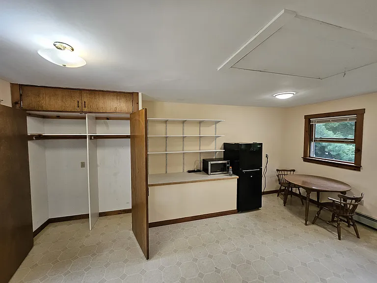 347 Ridge Rd #7 — Photo 9