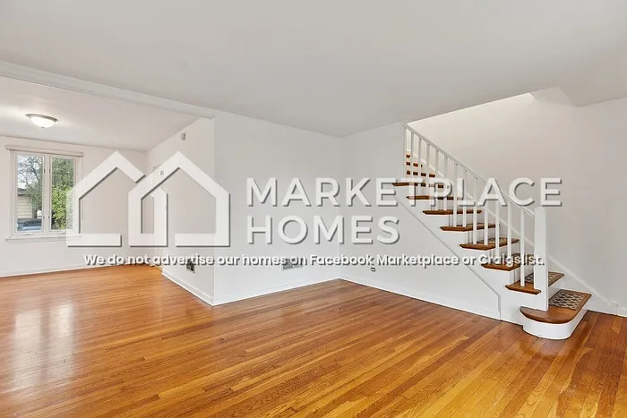 706 Broadview Ave — Photo 4