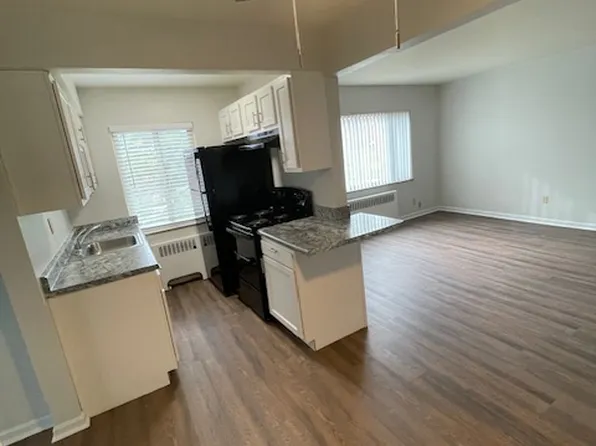 1188 Far Hills Dr APT 23, Covington, KY 41011