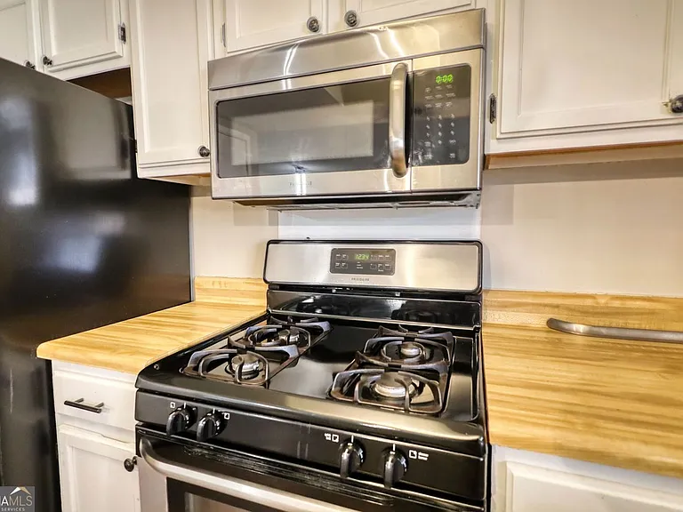 11 Doranne Ct SE #11 — Photo 22