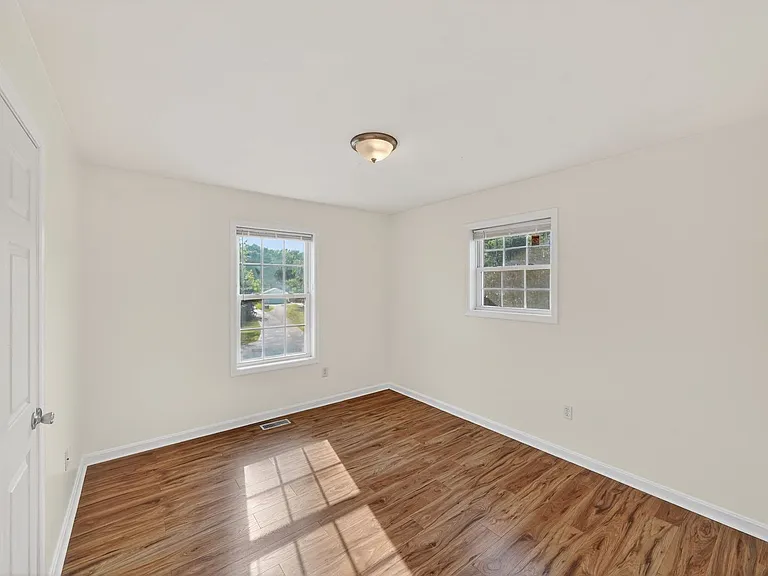 22628 Rue Woods Dr — Photo 7