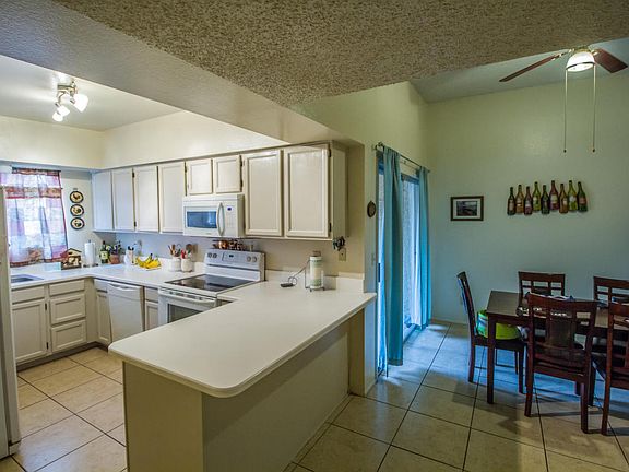 4th image of 4430 W Pyracantha Dr