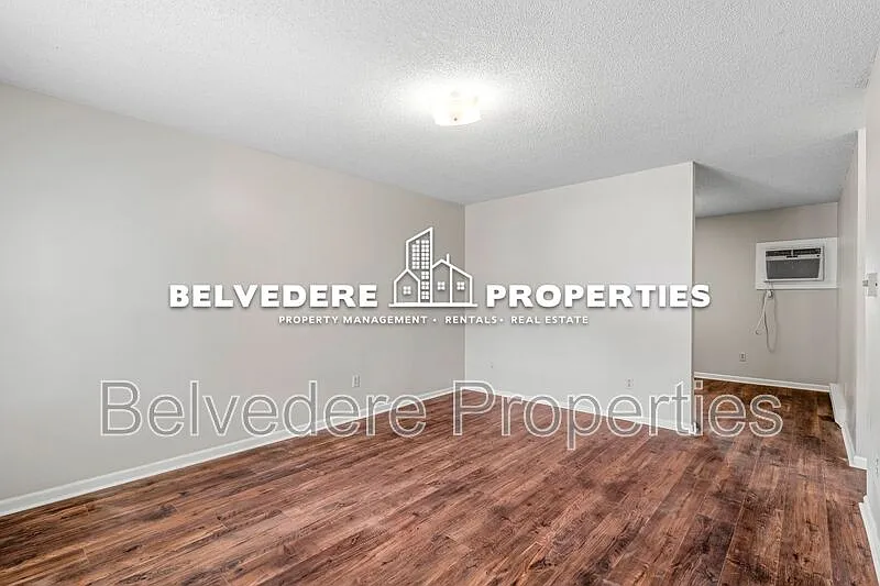 2 bed, 1.0 bath, 725 sqft, $925 — Photo 3