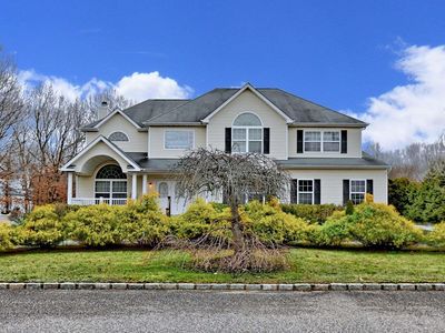 15 Savanna Circle, Mount Sinai, NY, 11766