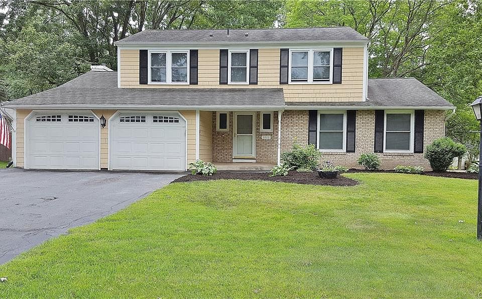 1st image of 3922 Willowbrook Ln