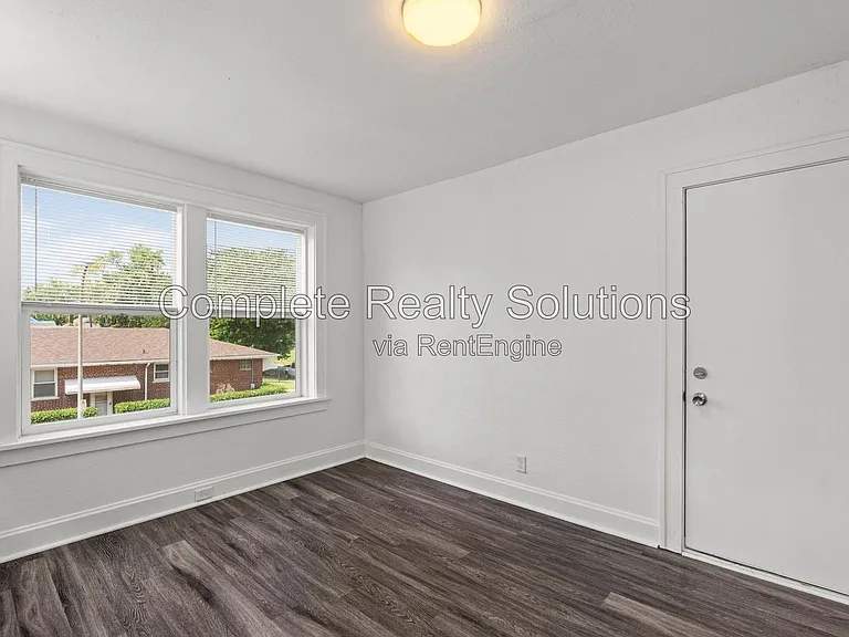 119 Eichelberger St #2E — Photo 8