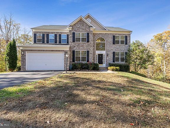 2nd image of 107 Brittany Manor Way