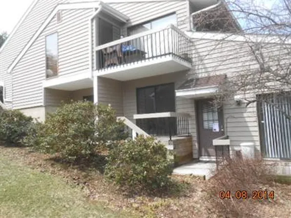 33 Hillside Ct #1015, Clinton, NJ 08809