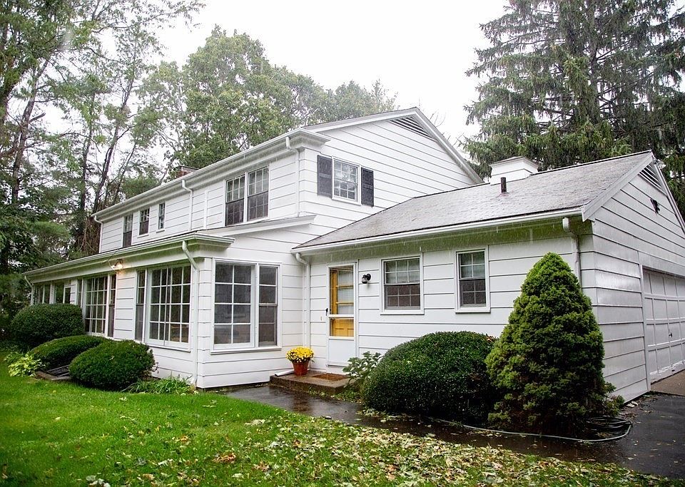 2 Bunker Hill Rd, Plymouth, MA 02360 Zillow