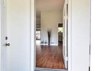 43 Holbrooke Rd, White Plains, NY 10605