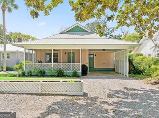 505 Beach Dr, Saint Simons Island, GA 31522