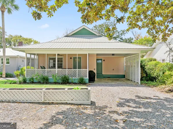 505 Beach Dr, Saint Simons Island, GA 31522