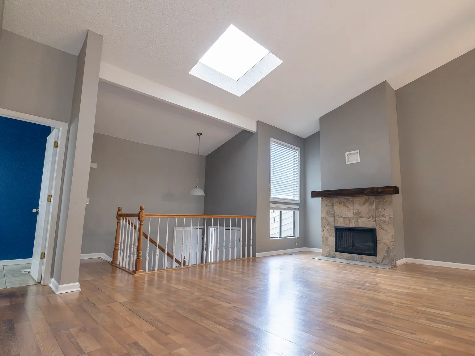3 bed, 1.5 bath, 1595 sqft, $2,900 — Photo 1