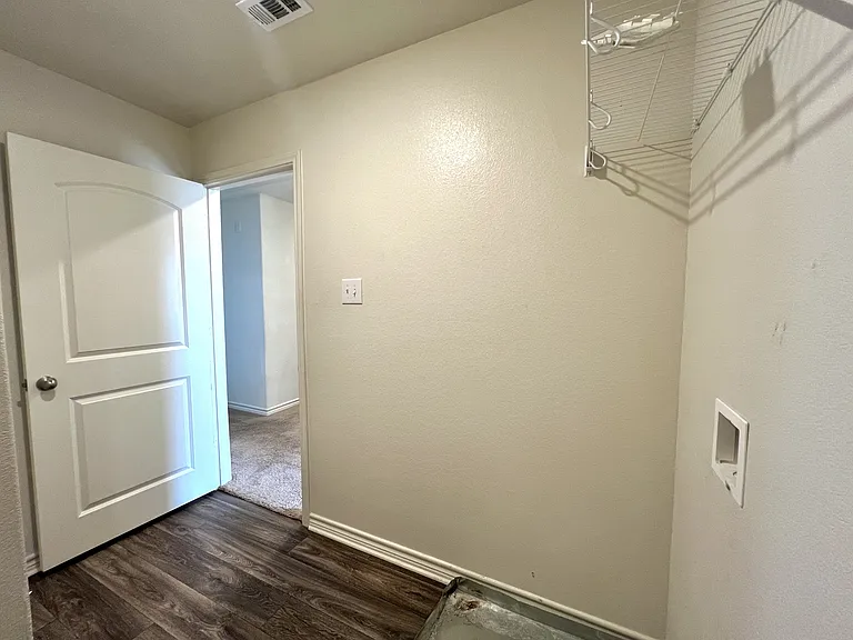 113 Unnymeade Ln — Photo 19