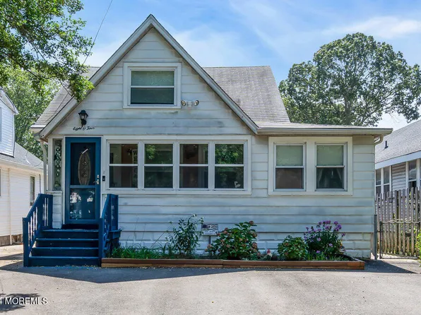 804 Parkside Avenue, Toms River, NJ 08753