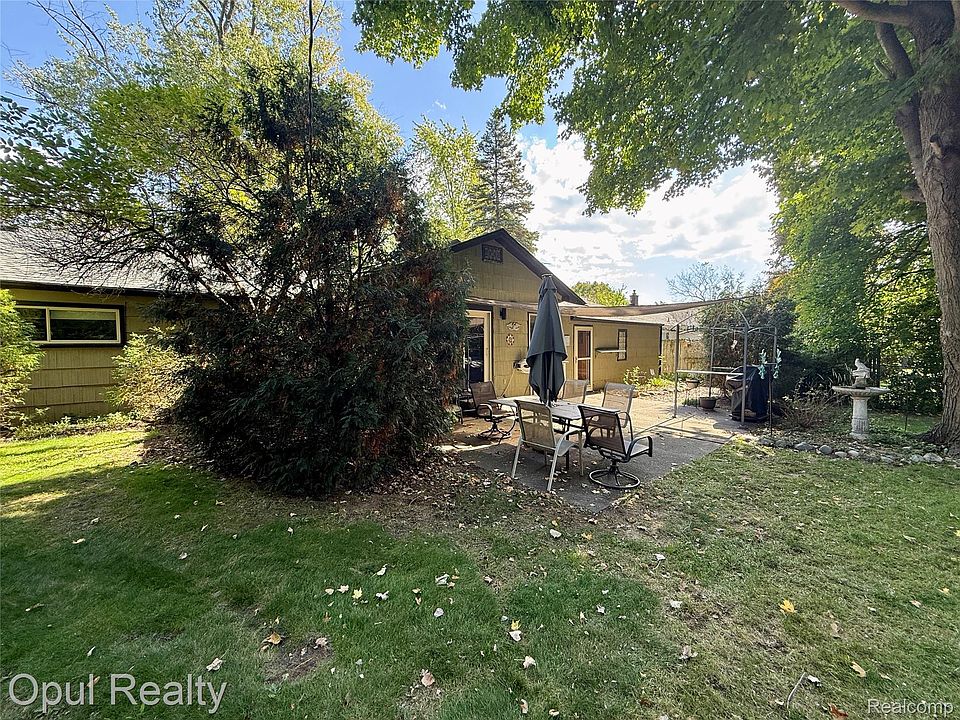 18051 Floral St, photo 8