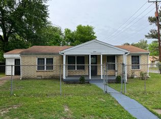 704 Jackson Ave W, Wynne, AR 72396