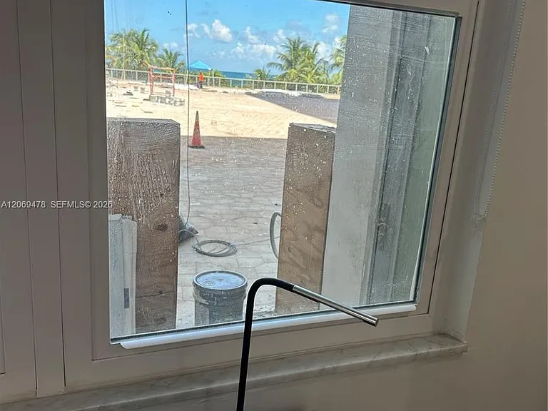 6039 Collins Ave #310 — Photo 9