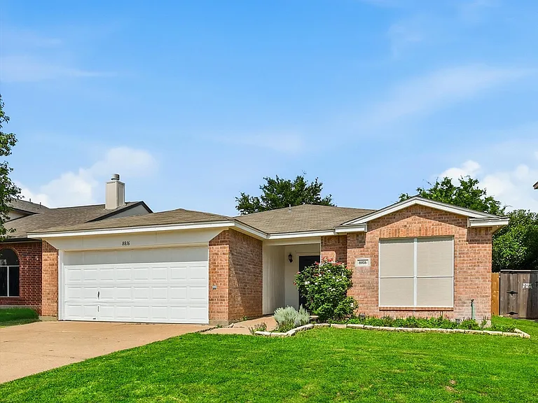 8816 Quarry Cir — Photo 13
