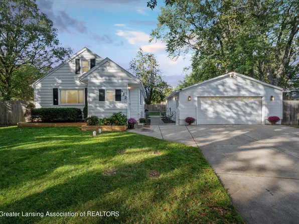 422 Astor Ave, Lansing, MI 48910