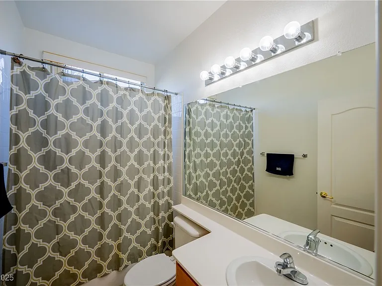 359 Hoskins Ct — Photo 24