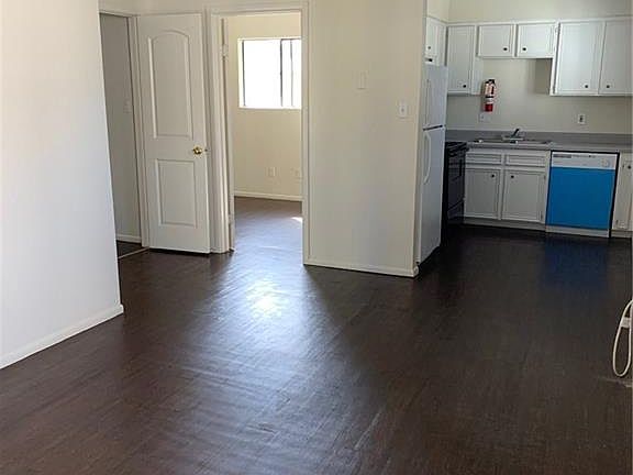 4th image of 1515 Ocean Dr APT 2