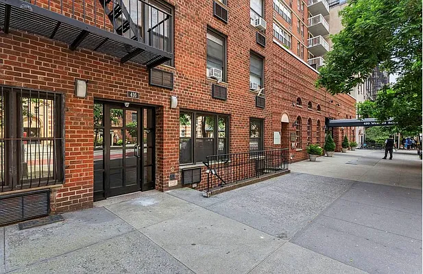 Rented by BH Brokerage Group | media 1